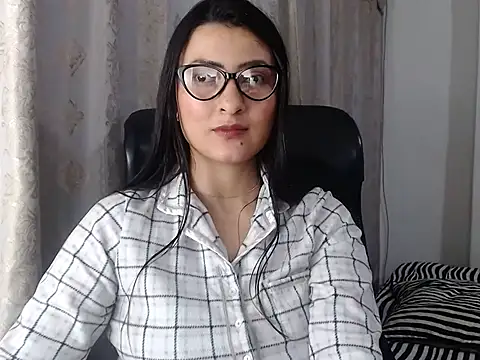 دردشة Blacky_Zoe23 الجنسية المباشرة