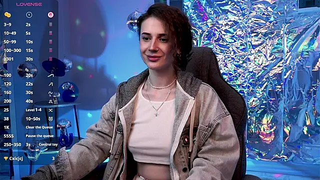 OliviaMcClean's Live XXX Chat