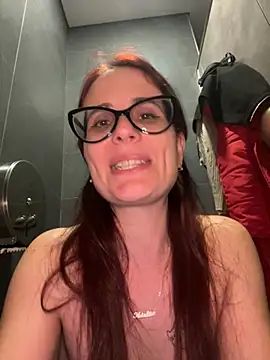 NataKittenのライブXXXチャット