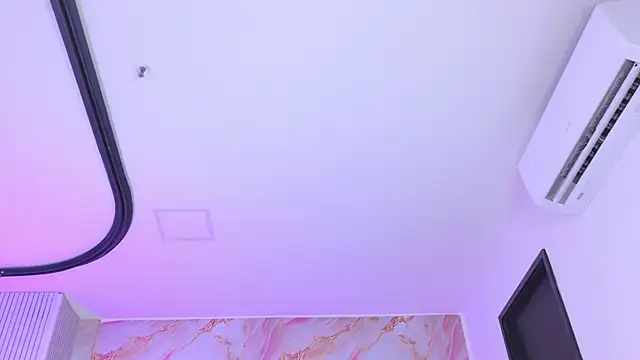 emmacurvy's Live XXX Chat