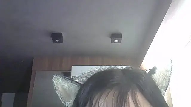 SkinnyKitten's Live XXX Chat