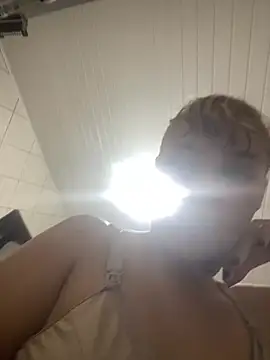 Belaarmelindah's Webcam Show