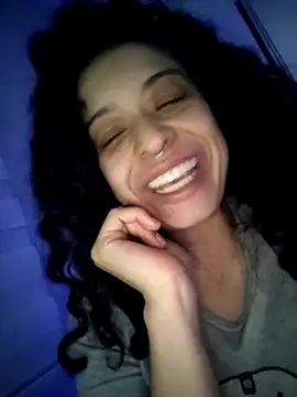 Miss_Carmilla's Live XXX Chat