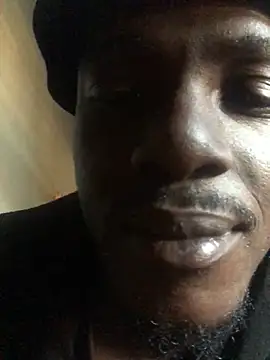 Chat XXX en directo de Big_B_Cock_1