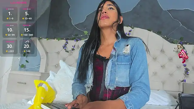 AmbarFoxx_のウェブカメラショー