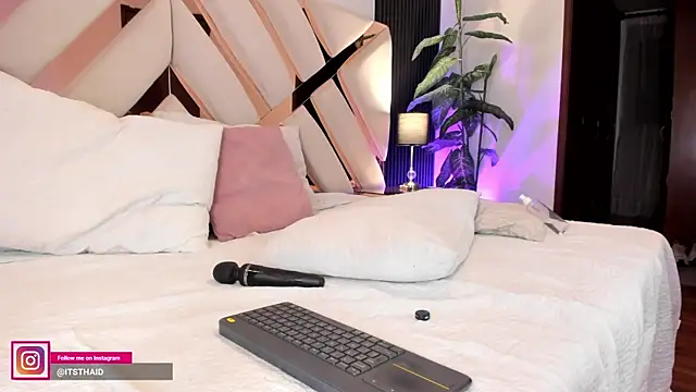 missthailand_: онлайн-секс-чат