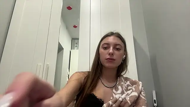 Chat +18 de selena_favn ao vivo