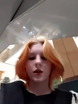 Chat +18 de NinaParri ao vivo