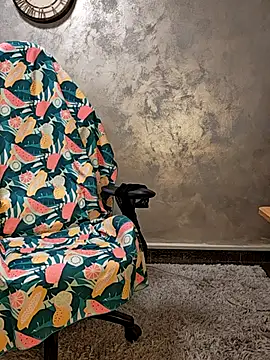 دردشة AvaSquirtMilf الجنسية المباشرة