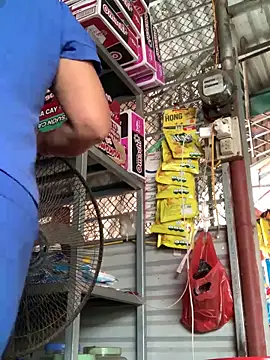 Chat +18 de BellaCherishDarling ao vivo