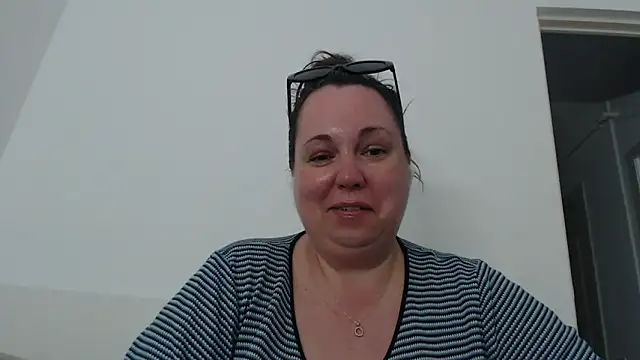 WendyRhoades Live XXX-Chat