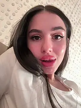 دردشة SofiaLaLight الجنسية المباشرة