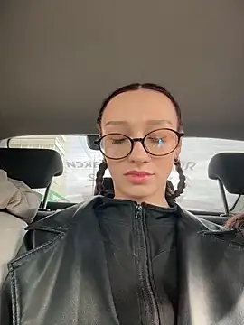 ElizaFi: о нлайн-секс-чат