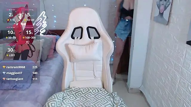 Natysweet23: онлайн-секс-чат