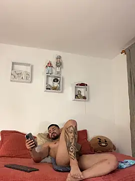Ezzio_Scolaro – Naživo XXX chat