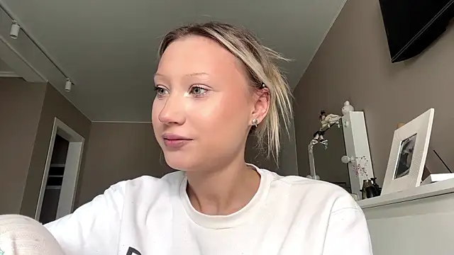 VibeAnna live XXX chat