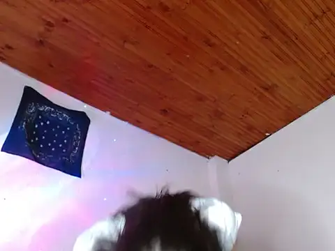 Scarlett_crastrawberry's Live XXX Chat