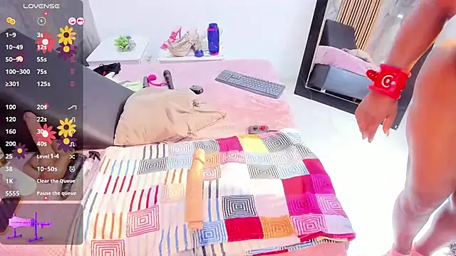 Sembang XXX Secara Langsung LauraSaenz01