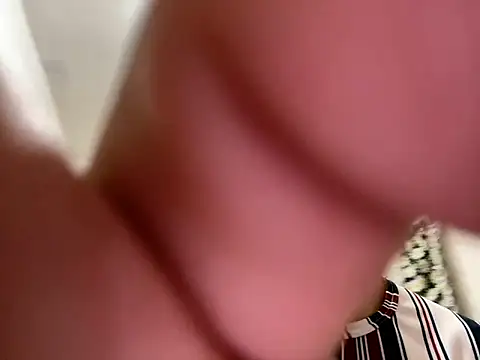 Chat +18 de JeyErre0 ao vivo