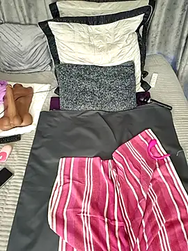 ThickianaRider Webcam-Show