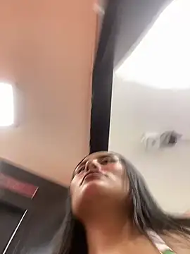 valeria_pink18 Chat XXX in diretta