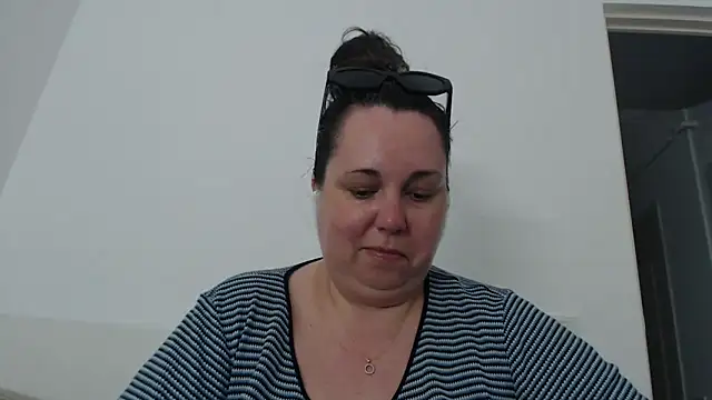 WendyRhoades Chat XXX live