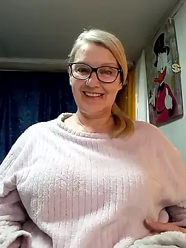 irinamaux's Live XXX Chat