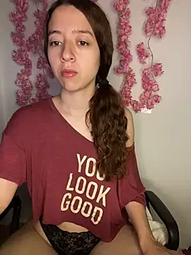 -rosi Adlı Modelin Canlı XXX Sohbeti