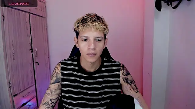 Show de tylernova na webcam