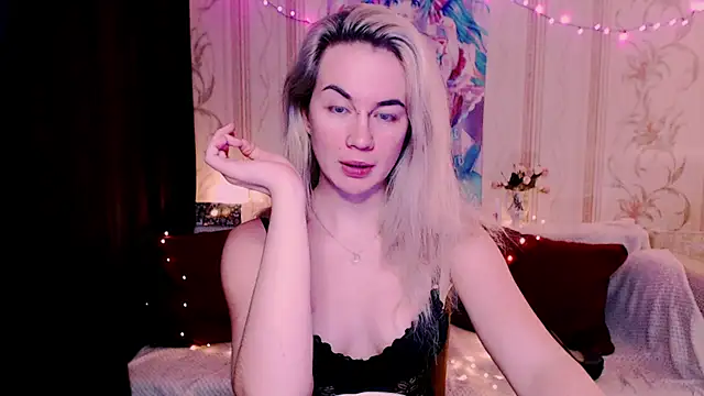 XXX chat uživo modela xxxcharismaaa