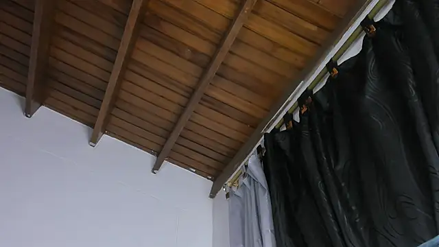 Roxy-Smith's Webcam Show