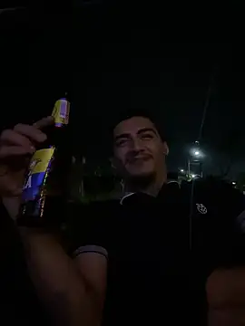 maxI_dick33's Live XXX Chat