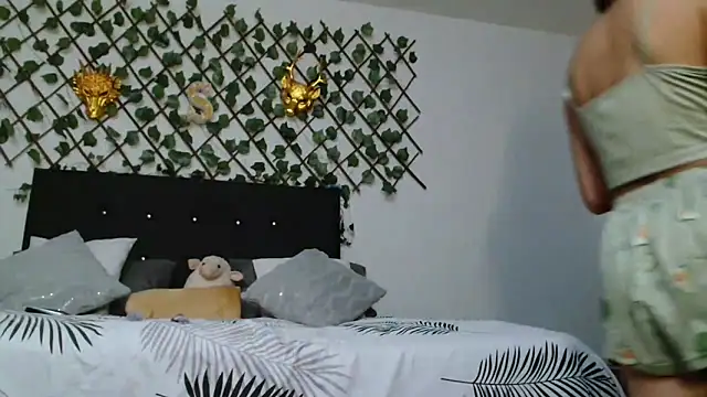 Dama_Scarlata18のライブXXXチャット