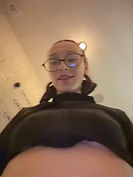 ElizaFi Chat XXX in diretta