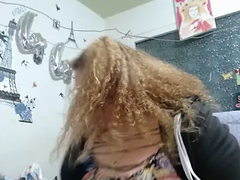 دردشة Perla1981-- الجنسية المباشرة