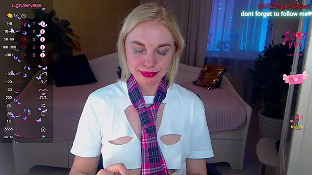 XXX chat uživo modela LiSinDoll