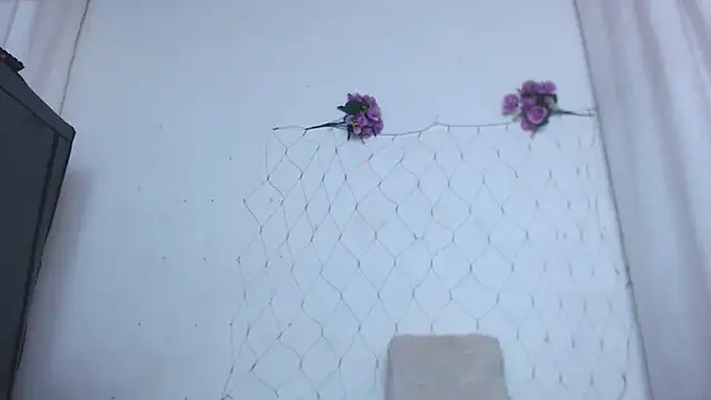 valeriasquirt Chat XXX in diretta