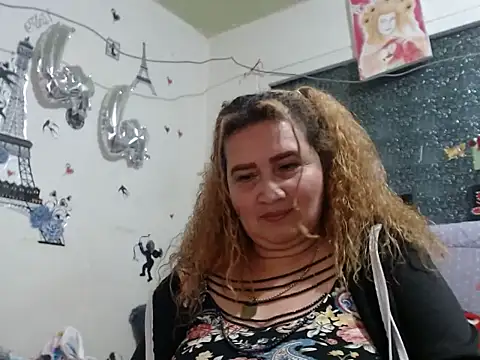 Živý XXX chat Perla1981--