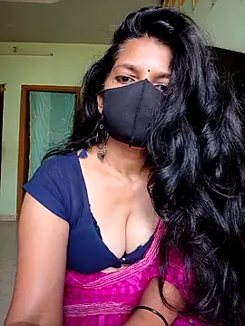 Shuttii_25 Show Webcam