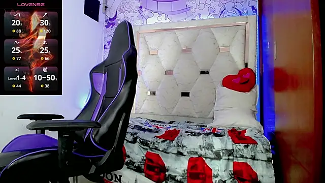 johnny_cagee Adlı Modelin Web Kamerası Şovu