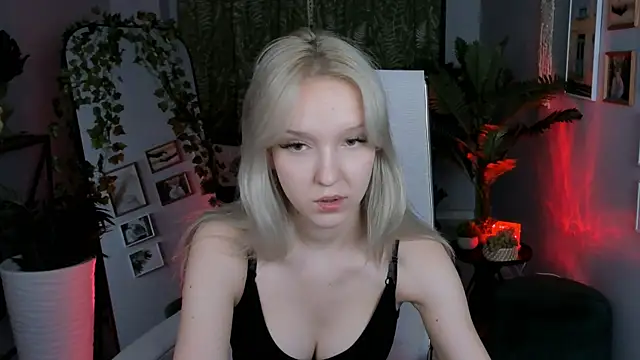 Chat +18 de MaoqiBeverly ao vivo