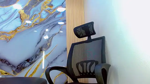 DaviidBuckx_: онлайн-секс-чат