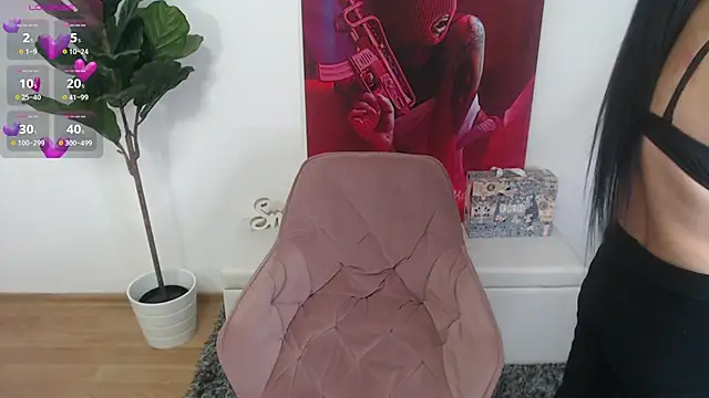 LadyLiia Adlı Modelin Canlı XXX Sohbeti