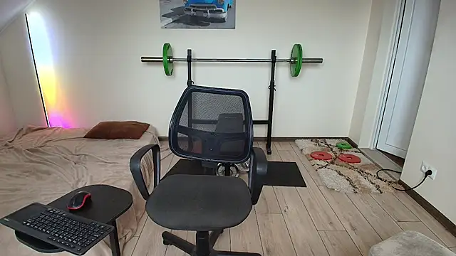 muscleangel18のライブXXXチャット