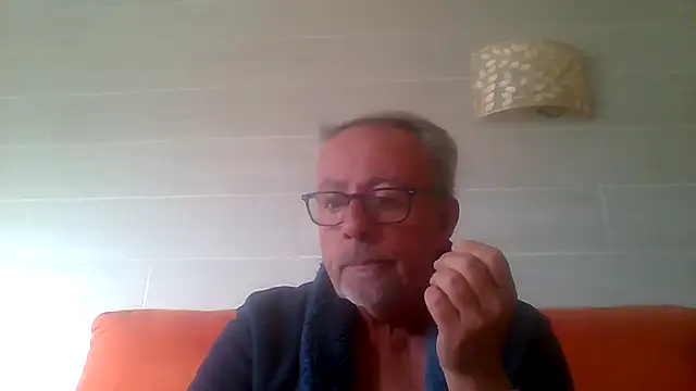 tuggy59 라이브 XXX 채팅