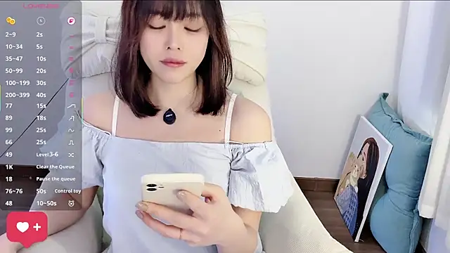 peachy_kiss' Webcam Show