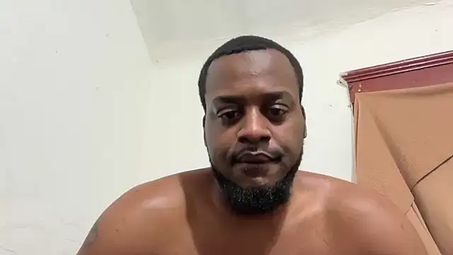 Pokazy przed kamerką – divinepower9