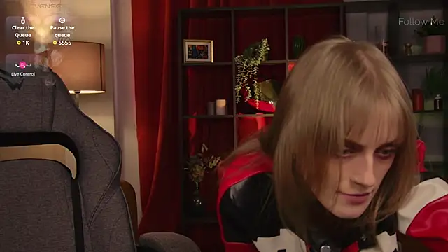 KiraMontoya's Live XXX Chat