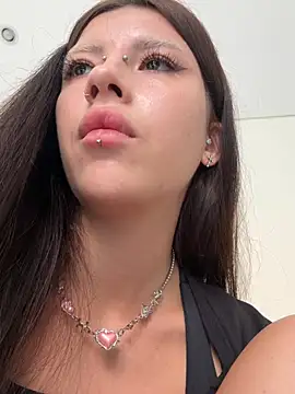 AriaDomina Show in webcam