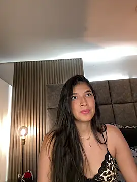 Chat +18 de BrigitteVons ao vivo